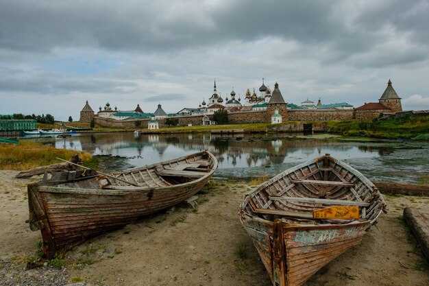 Консульские услуги: оформление виз и документов для граждан РФ